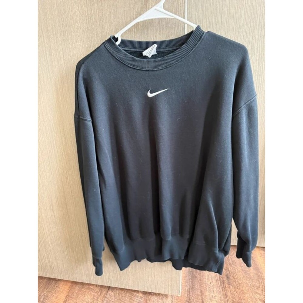 Oversized Nike crewneck